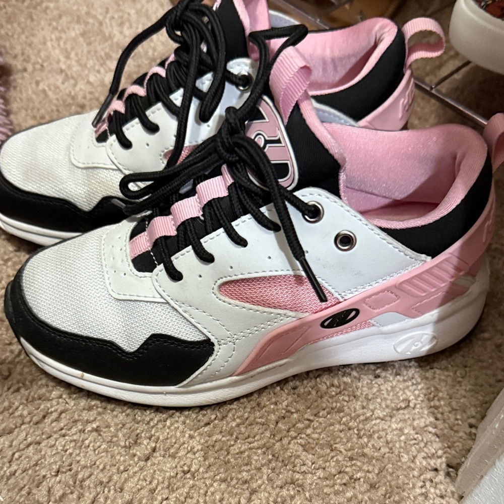 Heelys sneakers